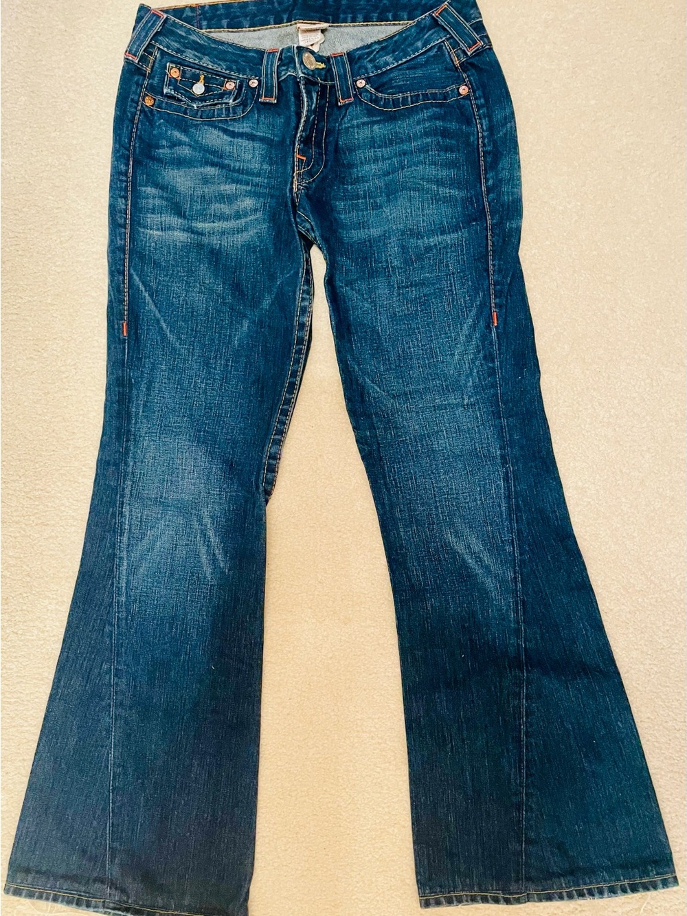 True Religion Size 30 Y2K highly sought after vintage denim. Premium Tier💙